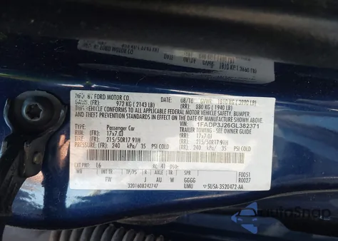 2016 Ford Focus Titanium из США, поврежденный, VIN 1FADP3J26GL382371